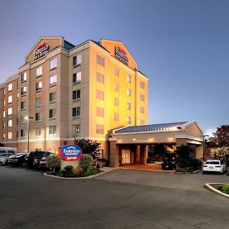 Fairfield Inn & Suites Woodbridge Avenel Eksteriør billede