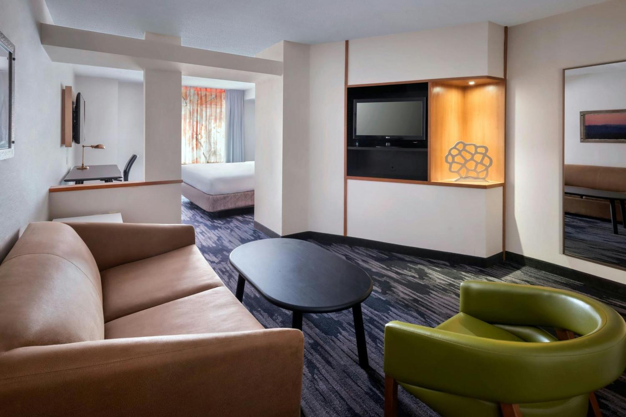 Fairfield Inn & Suites Woodbridge Avenel Eksteriør billede